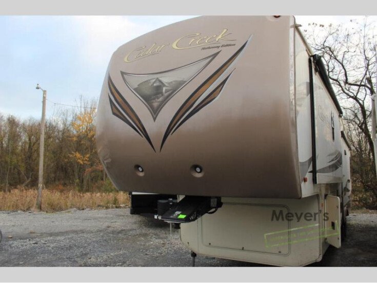 Thumbnail Photo undefined for 2016 Forest River Cedar Creek